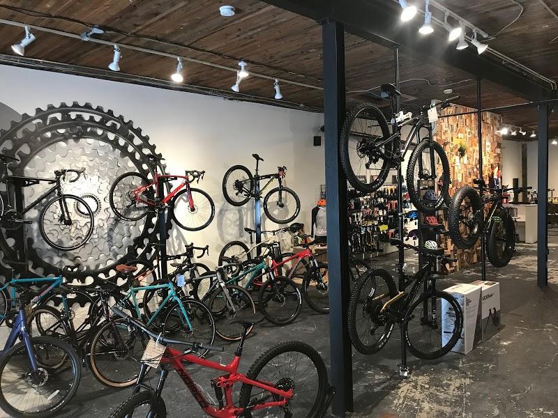 Vélo Full Cycle à Ottawa (ON) | theDir
